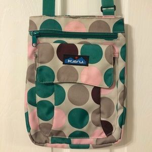 KAVU crossbody purse